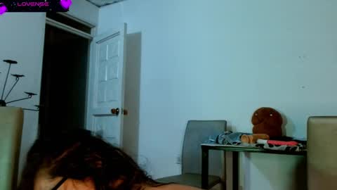 Snapshot of goddessnahi chatting on 24, 2, 2025 Naih Reyes online show from 24, 2, 2025