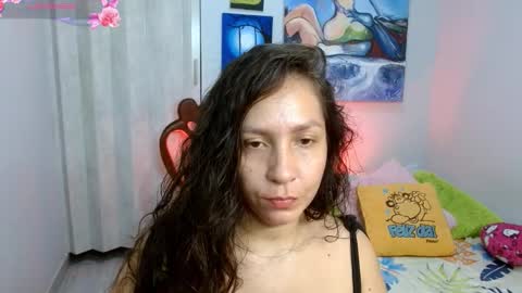 Snapshot of goddessnahi chatting on 8, 10, 2025 Naih Reyes online show from 8, 10, 2025