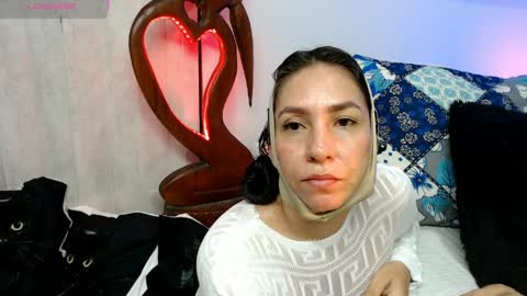 Snapshot of goddessnahi chatting on 3, 4, 2026 Naih Reyes online show from 3, 4, 2026