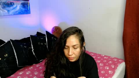 Snapshot of goddessnahi chatting on 6, 4, 2026 Naih Reyes online show from 6, 4, 2026