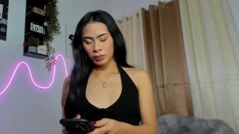 Snapshot of goddessnianxx chatting on 9, 2, 2026 Kyla and Nian online show from 9, 2, 2026