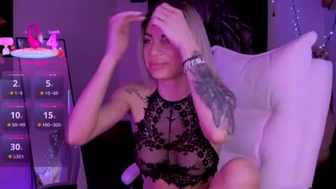 Snapshot of goddessnyxluxuria chatting on 1, 4, 2026 Goddess Nyx online show from 1, 4, 2026