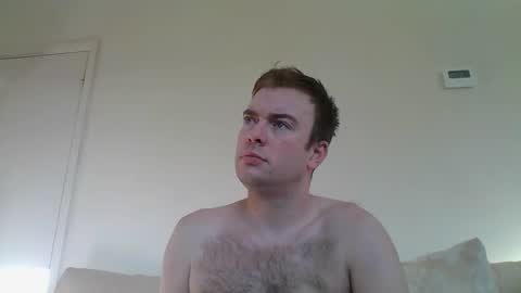 Snapshot of gogo12104 chatting on 25, 1, 2025 jme online show from 25, 1, 2025