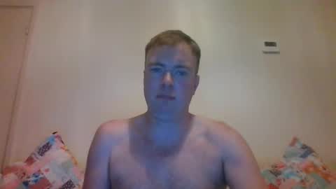 Snapshot of gogo12104 chatting on 3, 11, 2025 jme online show from 3, 11, 2025