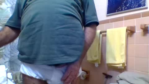 Snapshot of gojo885 chatting on 21, 12, 2024 gojo885 online show from 21, 12, 2024