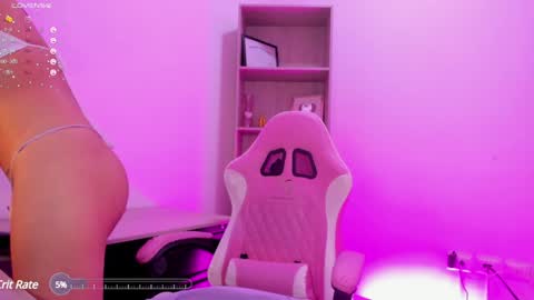 gold__queen online show from 8, 2, 2025