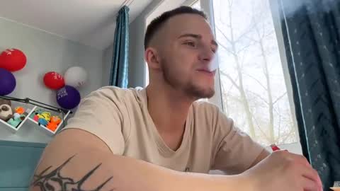 Golden boyyy21 online show from 8, 3, 2025