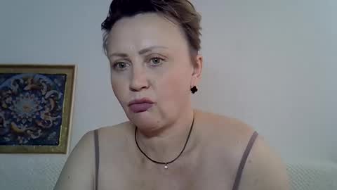 Snapshot of golden_kessie chatting on 6, 5, 2026 golden_kessie online show from 6, 5, 2026