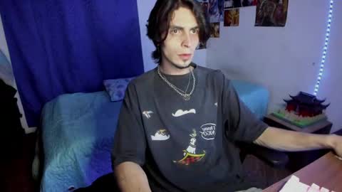 Snapshot of golden_ryan chatting on 2, 5, 2026 Jmmmm online show from 2, 5, 2026