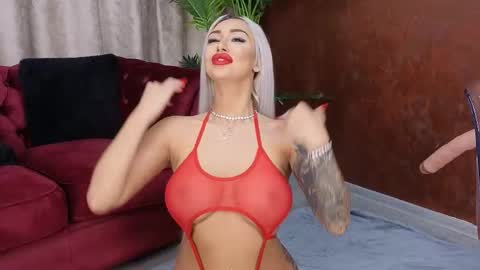 Snapshot of goldenamberx chatting on 13, 2, 2025 GoldenAmberX online show from 13, 2, 2025