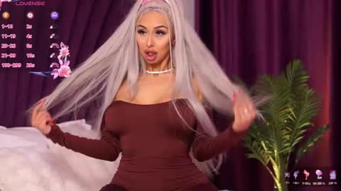 Snapshot of goldenamberx chatting on 9, 3, 2025 GoldenAmberX online show from 9, 3, 2025