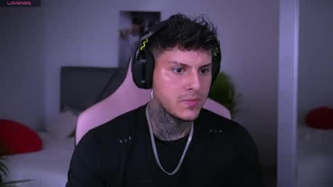 Snapshot of goldenatlasx chatting on 20, 4, 2026 goldenatlasx online show from 20, 4, 2026