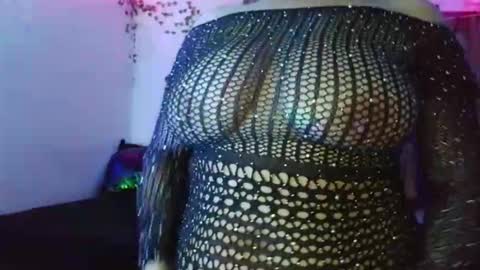 Snapshot of goldendelicious577600 chatting on 27, 3, 2026 XxPretentious PeachxX online show from 27, 3, 2026