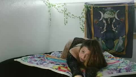 Snapshot of goldendelicious577600 chatting on 11, 4, 2026 XxPretentious PeachxX online show from 11, 4, 2026