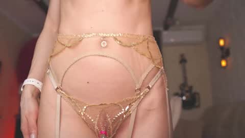 Anna online show from 9, 4, 2026