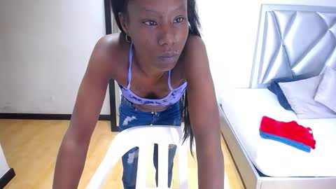 goldenn_ass1 online show from 11, 11, 2025