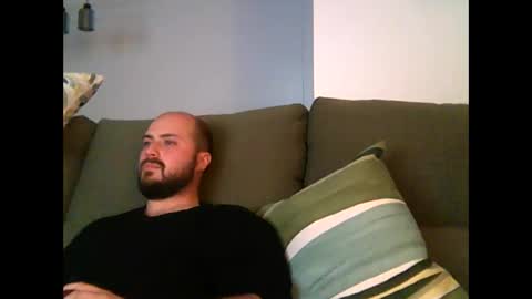 Snapshot of goldenspainboy chatting on 1, 4, 2026 goldenspainboy online show from 1, 4, 2026