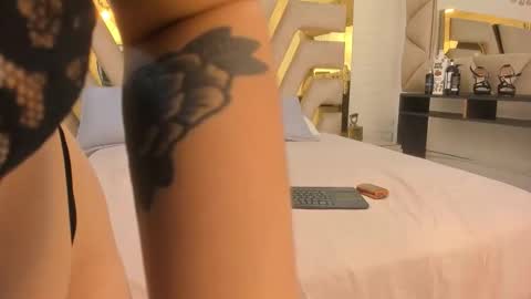 goldentemptation_ online show from 17, 4, 2026