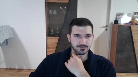 Snapshot of goldnic_10 chatting on 22, 4, 2026 goldnic_10 online show from 22, 4, 2026