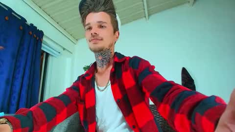 Snapshot of goldy_loyal99 chatting on 18, 9, 2025 Goldy Loyal93 online show from 18, 9, 2025