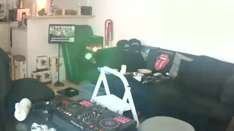 Snapshot of goldyguy011 chatting on 22, 7, 2026 goldyguy011 online show from 22, 7, 2026