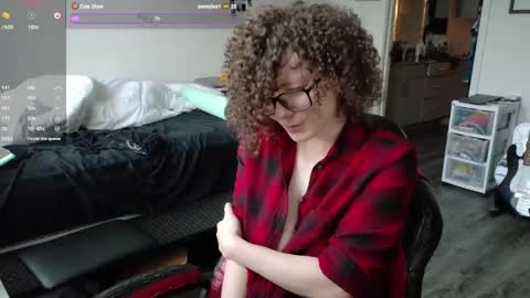 Snapshot of gomoreup chatting on 5, 2, 2025 gomoreup online show from 5, 2, 2025