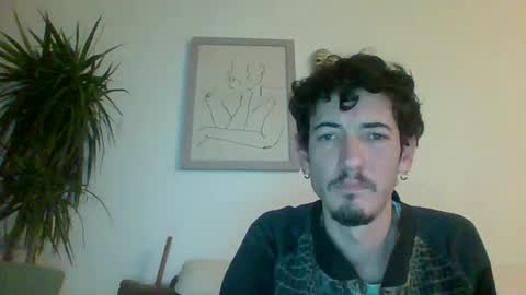 Snapshot of gon835 chatting on 15, 12, 2025 Gon835 online show from 15, 12, 2025