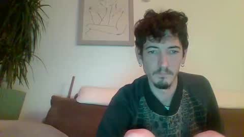 Snapshot of gon835 chatting on 16, 12, 2025 Gon835 online show from 16, 12, 2025