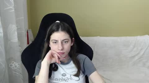 Snapshot of good__night chatting on 26, 2, 2026 Elizabeth Effie online show from 26, 2, 2026