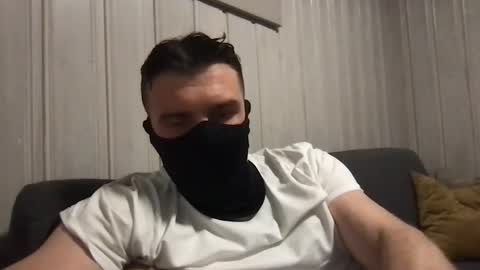 Snapshot of goodbadboi chatting on 15, 4, 2026 goodbadboi online show from 15, 4, 2026