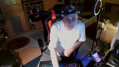 google5001 online show from 16, 11, 2025