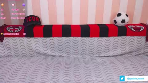 Snapshot of gordonhunt chatting on 18, 12, 2024 Gordon Hunt online show from 18, 12, 2024