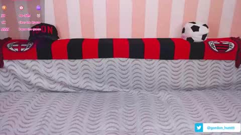 Snapshot of gordonhunt chatting on 25, 12, 2024 Gordon Hunt online show from 25, 12, 2024