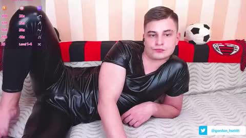 Snapshot of gordonhunt chatting on 25, 12, 2024 Gordon Hunt online show from 25, 12, 2024