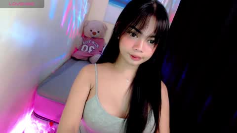 Snapshot of gorgeoustransgirl chatting on 1, 3, 2025 Emmy online show from 1, 3, 2025