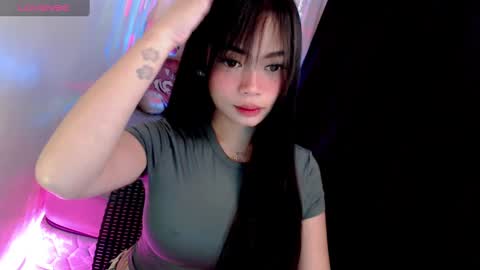 Snapshot of gorgeoustransgirl chatting on 2, 3, 2025 Emmy online show from 2, 3, 2025