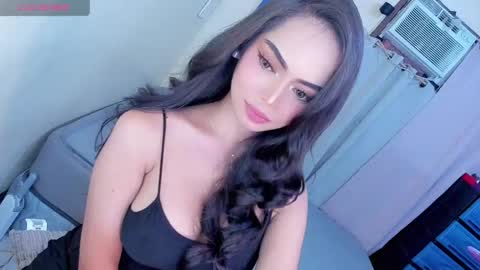 Snapshot of gorgeoustransgirl chatting on 16, 4, 2026 Emmy online show from 16, 4, 2026