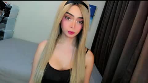 Snapshot of gorgeoustransgirl chatting on 30, 5, 2026 Emmy online show from 30, 5, 2026