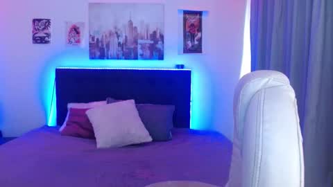 goth_minerva online show from 19, 12, 2025