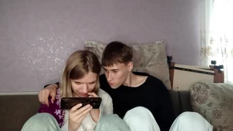 Snapshot of gothamrobyn chatting on 29, 5, 2026 Lilly and Jake online show from 29, 5, 2026