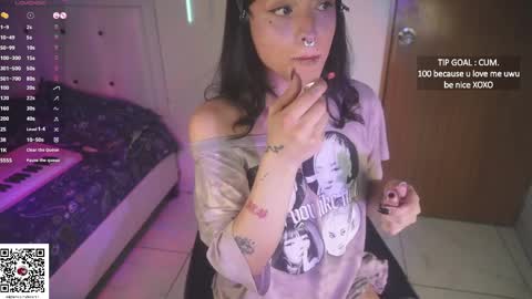 Snapshot of gothbabe2001 chatting on 7, 4, 2026 Cami online show from 7, 4, 2026