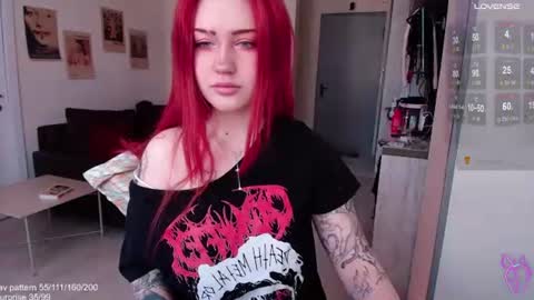 Snapshot of gothkittys chatting on 8, 6, 2026 traumfrau Kira angel face devil eyes I SELL A LOT VIDEO IN GALLERY online show from 8, 6, 2026