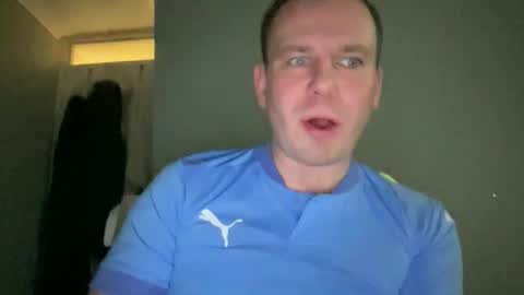 Snapshot of gotitgoin_ chatting on 8, 1, 2026 GotItGoin online show from 8, 1, 2026