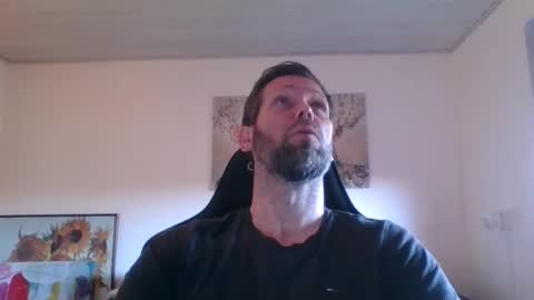 Snapshot of gottalop chatting on 9, 4, 2026 gottalop online show from 9, 4, 2026