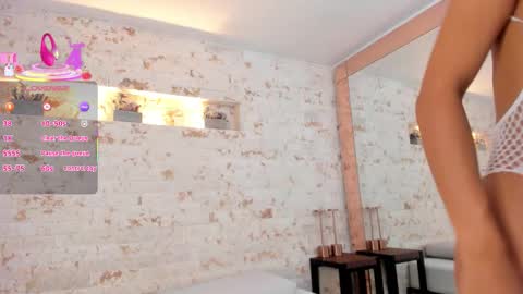 Snapshot of grace_daviss chatting on 16, 12, 2025 GRACE online show from 16, 12, 2025