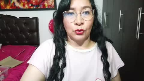 Snapshot of grace_mature_milf chatting on 25, 5, 2026 grace_mature_milf online show from 25, 5, 2026