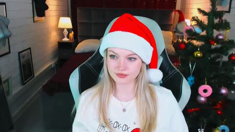 Snapshot of graceglamour chatting on 17, 12, 2024 Grace Glamour online show from 17, 12, 2024