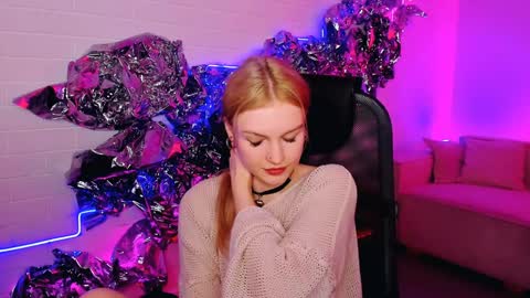 Snapshot of graceglamour chatting on 22, 12, 2024 Grace Glamour online show from 22, 12, 2024