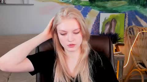 Snapshot of graceglamour chatting on 12, 3, 2025 Grace Glamour online show from 12, 3, 2025