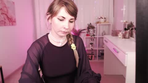 Snapshot of gracelure chatting on 15, 1, 2025 Grace online show from 15, 1, 2025